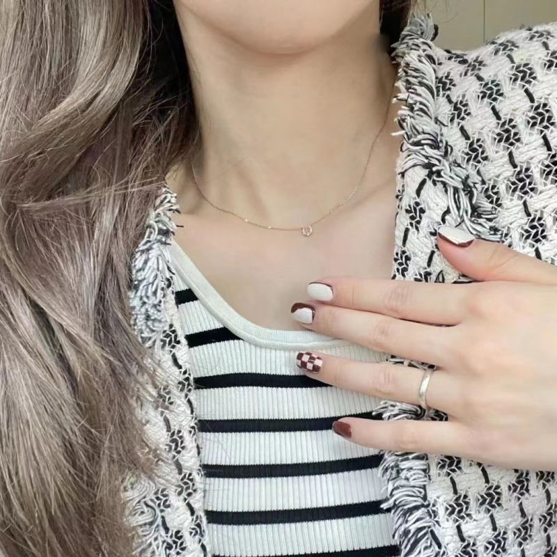 Nyaklánc U-formájú függővel, 925-ös ezüstből, O-lánccal, japán– koreai ihletésű stílus