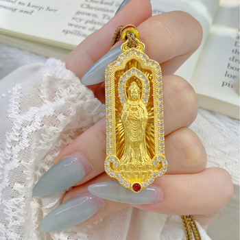 Колие с пет медальона Буда: Гуаньин и геометричен дизайн, позлатен месинг, микро поставяне на камъни, есен 2024, около 10 г