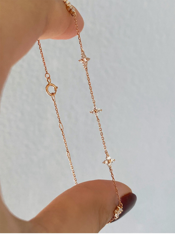 Brățară din argint 925 cu patru foi, zirconiu, stil lux ușor, pentru femei