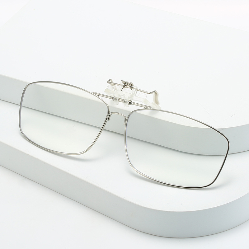 Klip-on olvasószemüveg férfiaknak és nőknek, felhajtható mechanizmussal, ultra könnyű, anti-kékfény, presbiopia és rövidlátás esetén, szemvédelmet nyújtva