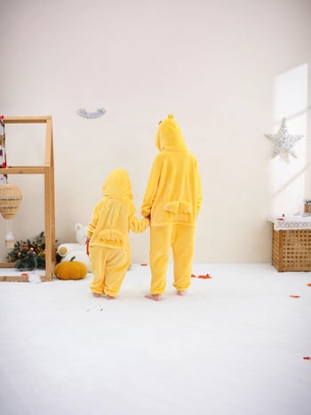 Flanelni dječji onesie s kapuljom, dizajn Velika Žuta Patka, 100% poliester, za dob 3-8 godina, proljeće i jesen