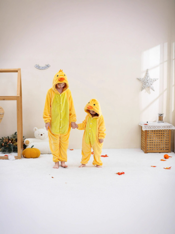 Flanelni dječji onesie s kapuljom, dizajn Velika Žuta Patka, 100% poliester, za dob 3-8 godina, proljeće i jesen