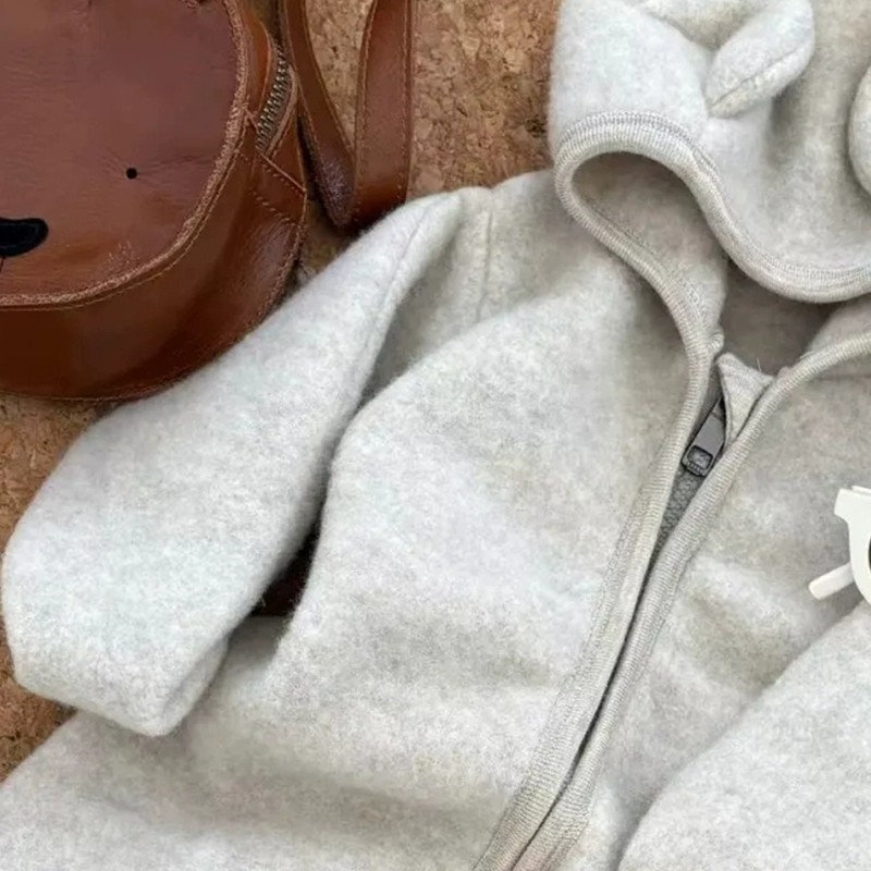 Bebin kombinezon s kapuljačom od flekisa za puzanje, korejski stil, debeli, dugi rukavi, regenerirana vlakna celuloze 96–100%