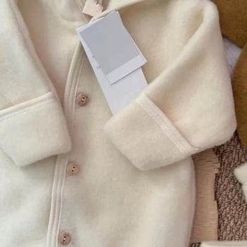 Salopetă pentru bebeluși cu mâneci lungi și glugă, corduroy, bumbac 91–95%, unisex