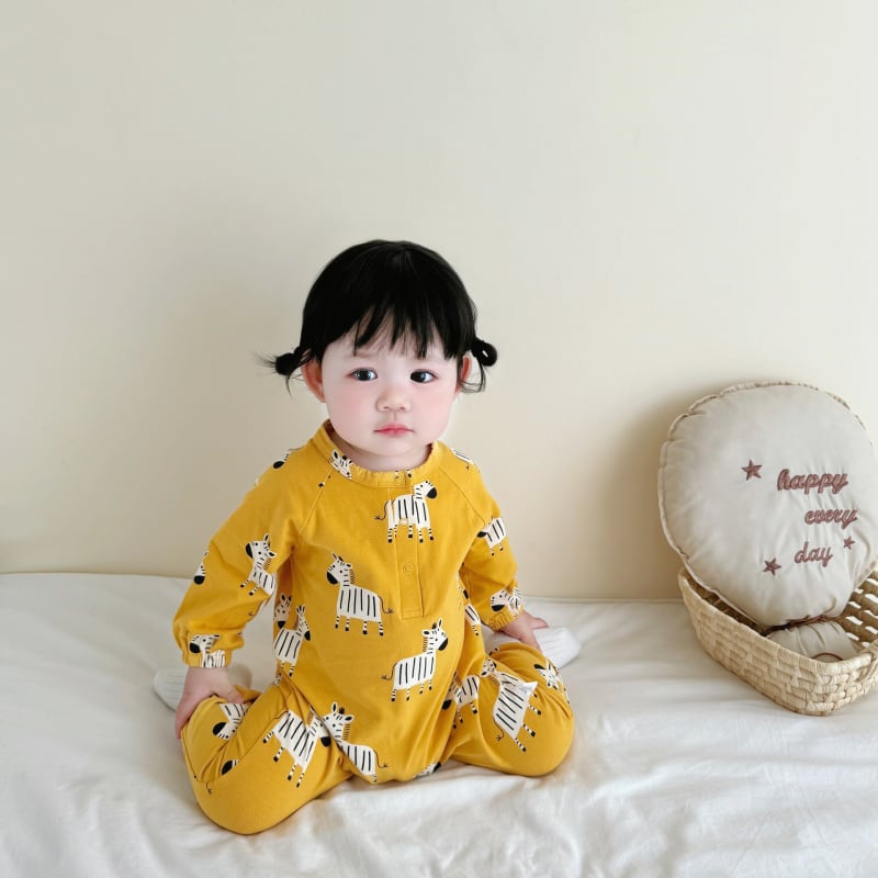 Újszülött pamut overál hosszú ujjú, uniszex, 95% pamut, tavasz–ősz