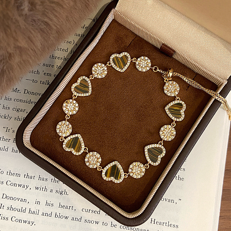 Brățară pentru femei în stil franțuzesc, formă gutuie-inimă, stea cu opt colțuri, plină cu diamante, placare cu aur, design Maillard