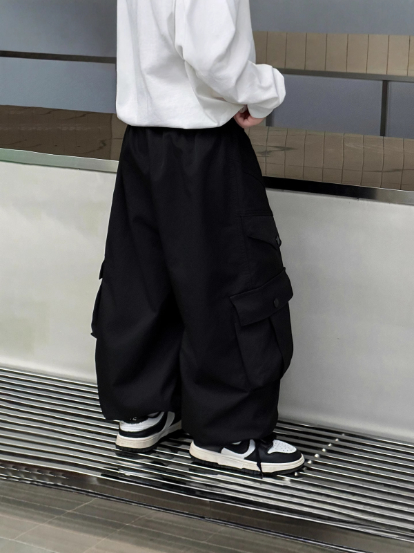 Gyerekeknek való cargo nadrág, négy gombbal, laza szabás, 100% poliészter, középmagas derék, tavasz–ősz