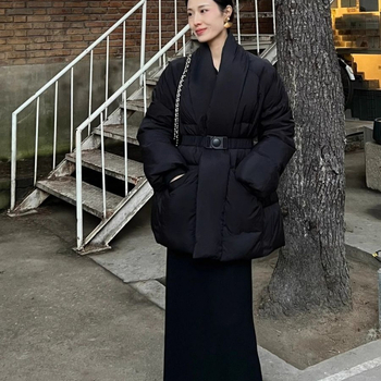 Γυναικείο παλτό από βαμβάκι σε κινεζικό στυλ, μαύρο, στηριζόμενο στη μέση, χειμωνιάτικο μεσαίου μήκους 65–80 εκ, παχύ μείγμα πολυεστέρα-ελαστάν με βαμβακερή επένδυση, φερμουάρ, γιακά polo
