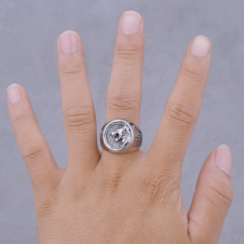 Prsten od titan čelika s motivom glave vuka Odina, životinjski dizajn, polirani završetak, muški nakit