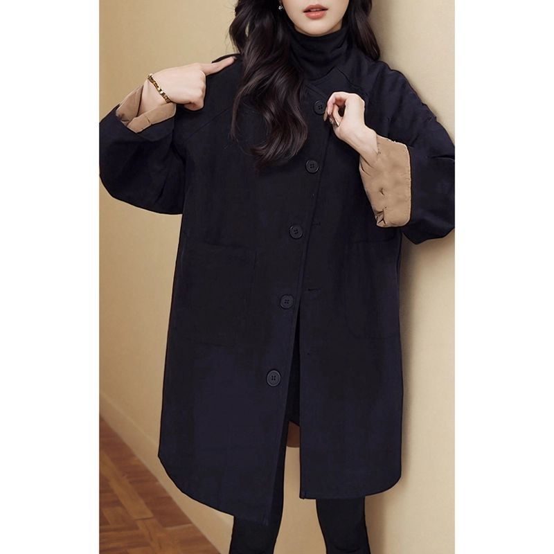 Памучно подплатено палто: Chenille плат, пълнеж коприна-памук (полиестер), главна тъкан спандекс, средна дължина 65–80 см, поло яка