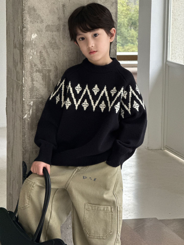 Gyerekeknek készült vastag akril pulóver kerek nyakú, hosszú ujjú, 3-8 éveseknek, téli ruházat.