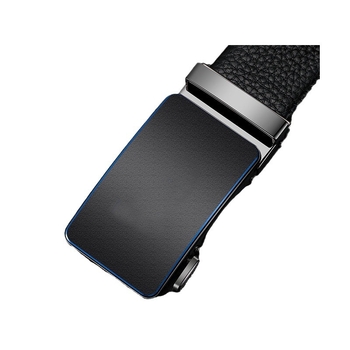 Férfi öv valódi bőrből, kétoldalas szegéllyel, ötvözetből készült csattal, automata zárással, szélesség 2–4 cm