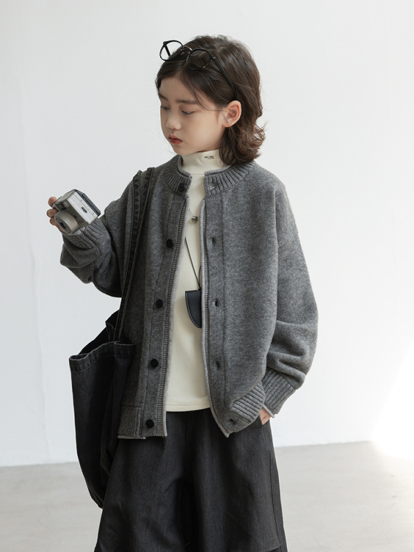 Gyerek kardigán pulóver, puha kezelt kötött anyag, vastag kötés, hosszú ujjú, egyenes gombos zárás, akril 42% / nylon 28% / PBT 30%