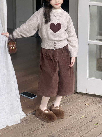 Lányoknak szóló pulóver, Koreai stílus, szív mintás jacquard, vastag kötés, akril-szálakból álló 50%-os keverék, puha felületű anyag