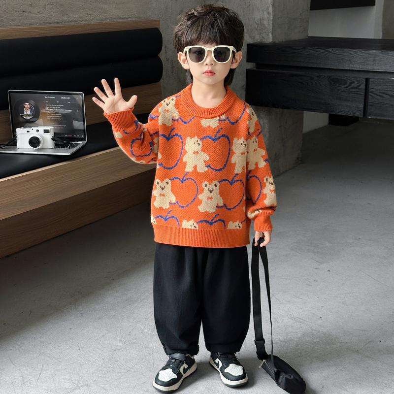 Gyerekek téli vastag kötött pulóver — kerek nyakú, hosszú ujjú, Cartoon mintás, puha anyag: pamut-poliészter keverék, Koreai stílus, 3–8 éveseknek