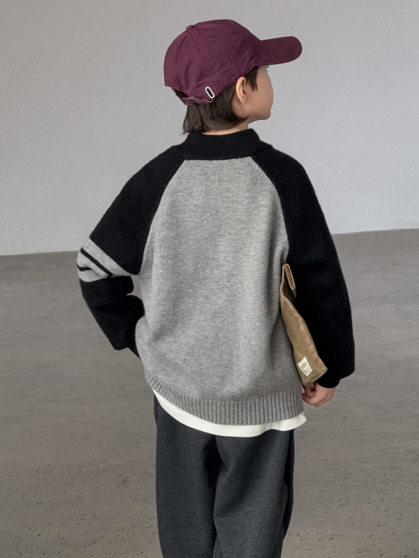 Fiúknak szóló gyerek pulóver, Lion Rhino, téli vastag kötés, 58% pamut, kerek nyakú, hosszú ujjú