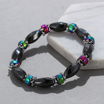 Гривна от черен камък с магнит и еластично преплитане — унисекс бижута, ръчна изработка (Материал: Черен камък; Обработка: Ръчно преплетена; Стил: Унисекс; Категория: Бижута)