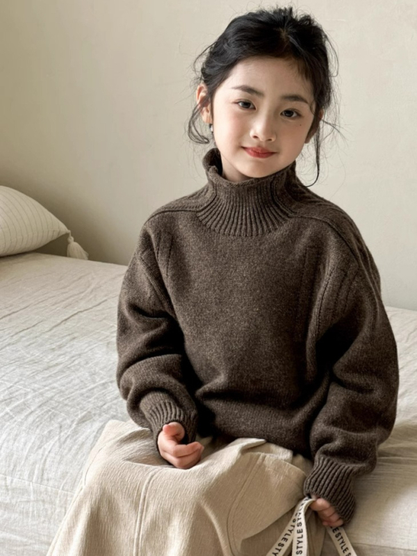 Kisgyermekeknek szóló korea-stílusú pulóver magas gallérral, gyapjú-keverék anyagból, őszi-téli szezonra, 8+ éveseknek