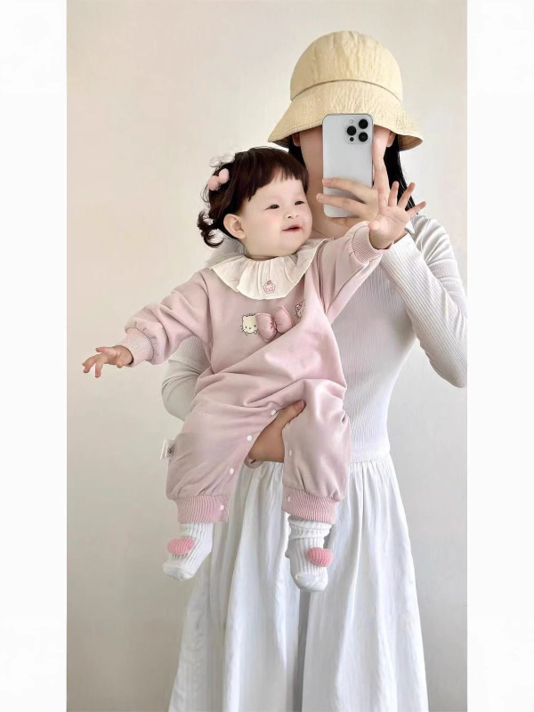 Pamut bébi overál, hercegnő-stílusú, galléros lotusleveles, hosszú ujjú, pulóver, tavasz–őszre, 1–3 éveseknek