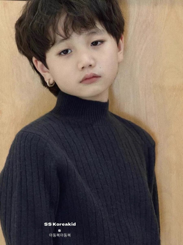 Bērnu vilnas adījuma džemperis ar apaļu kaklu, vecuma 3–8 gadi