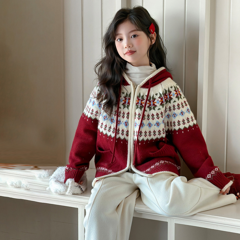 Cardigan tricotat din bumbac pentru fetițe, cu glugă, fermoar frontal, model Cartoon, colecția de iarnă 2025