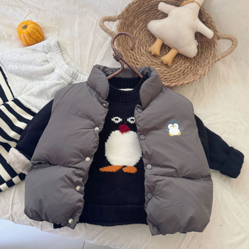 Bērnu džemperis ar dubultslāņu adītu apkakli un pingvīnu motīvu, universāls, ziemas 2025