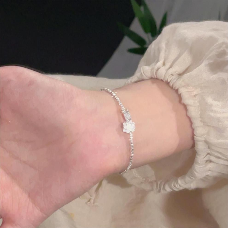 Komplet nakita: Lančić i narukvica s oblicima srca, cvijeta i lista; materijal: bakar-plastika; elektroplating; ženski retro stil; proljeće 2025