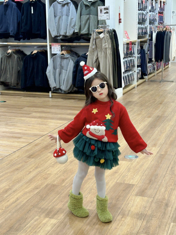 Bērnu džemperis ar Ziemassvētku lāci, biezs adījums, akrils 90%, garas piedurknes