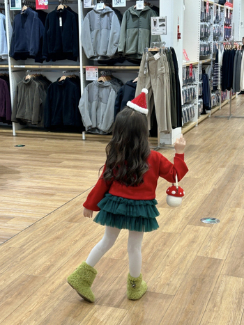 Bērnu džemperis ar Ziemassvētku lāci, biezs adījums, akrils 90%, garas piedurknes