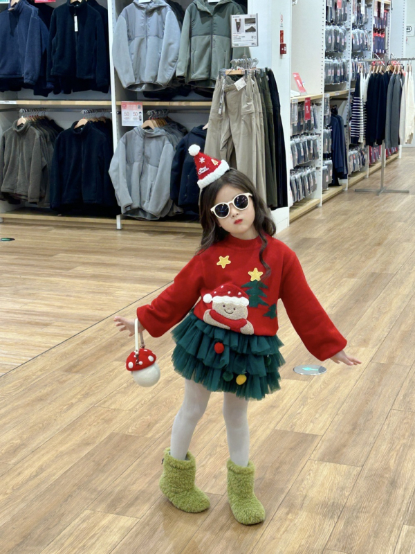 Bērnu džemperis ar Ziemassvētku lāci, biezs adījums, akrils 90%, garas piedurknes