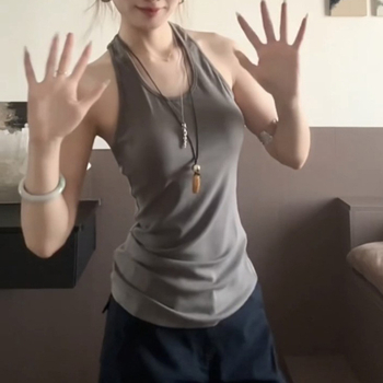 Ženski halter top bez leđa – uski kroj, sling stil, inspiriran radnim odijelom, poliester tkanina, mikroelastičnost