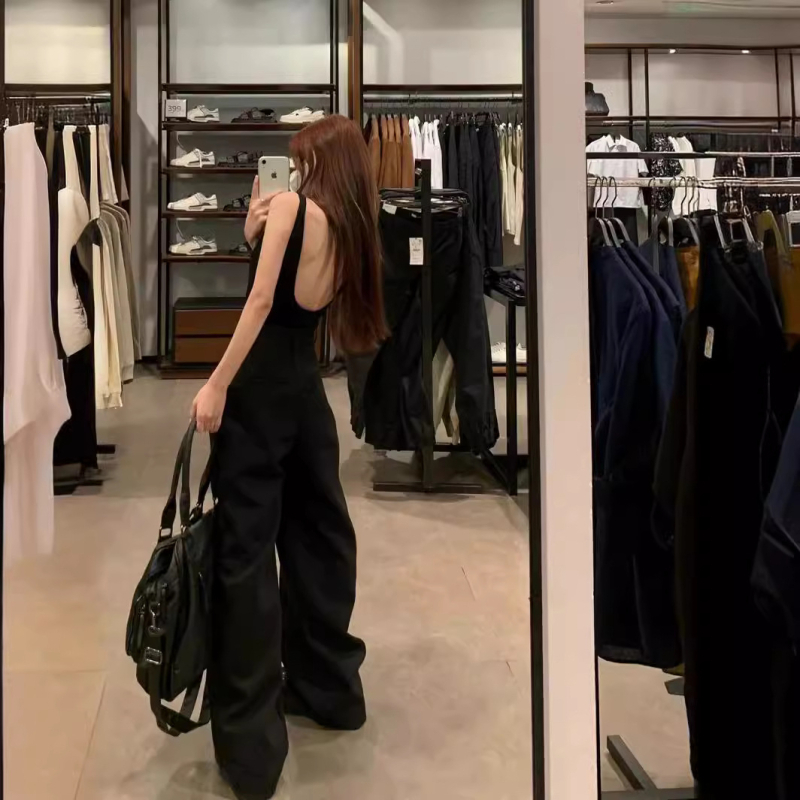 Tank top bez rukava s U-oblikom leđa i ugrađenim jastučićem - Slim fit pamuk majica