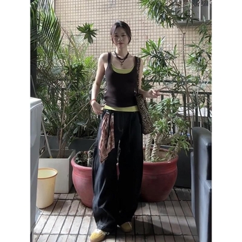 Kamizola I-oblika s lažnim dvodijelnim dizajnom, korejski stil, kratka duljina, jednobojna boja