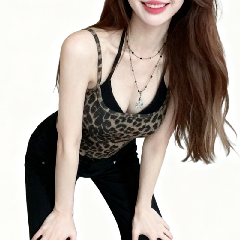 Ženski halter top set lažni dvodijelni – uski kroj, leopard uzorak, poliester 90–95%