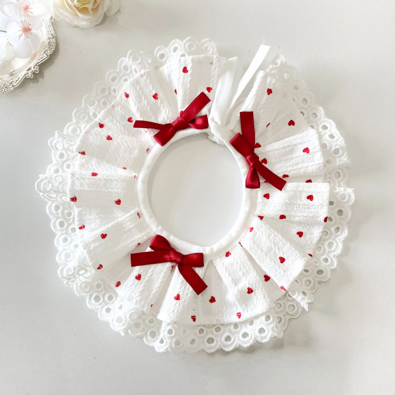 Bavetă pentru câini cu model căpșună și dantelă, material bumbac-poliester, potrivită universal, pentru toate cele patru sezoane, stil lejer