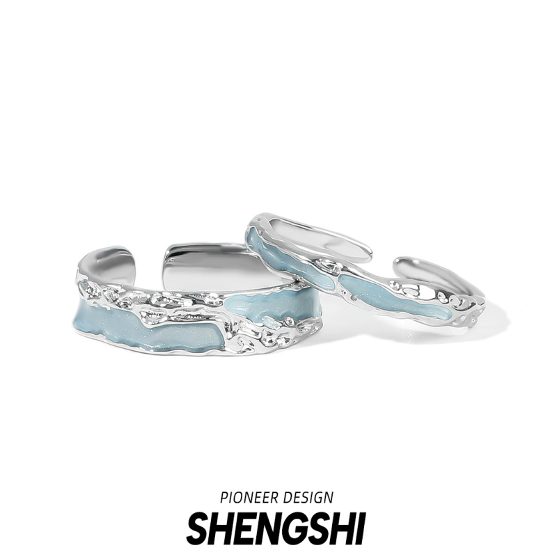 Rézből készült páros gyűrű, epoxid textúra, hullám- és geometriai mintázat, elektroplatált felület.