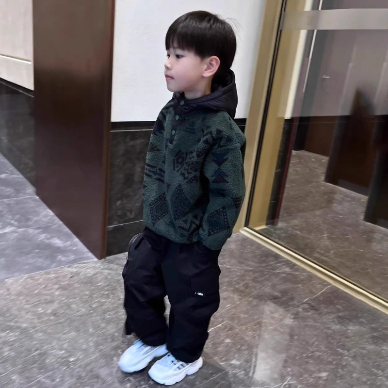 Gyerekeknek ujjatlan vastag fleece-bevonatú pulóver, tömör kötött anyag, 95% nyúl szőrmével, téli