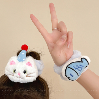 Auduma rokassprādze uz plaukstu, karikatūru stilā, universāls dizains, dzīvnieku formas, dekoratīvs aksesuārs