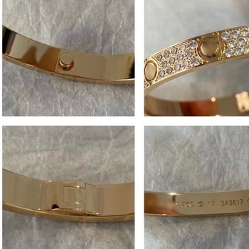 Narukvica V Gold Love, široka verzija, zatvarač s jednim vijkom, 18K premaz, zvjezdasti motiv, dijamantna obrada, 30 g
