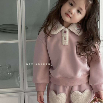 Két részes téli gyerek sportos szett – fleece-béléssel ellátott pulóver és nadrág, 3–8 éveseknek, cartoon mintával