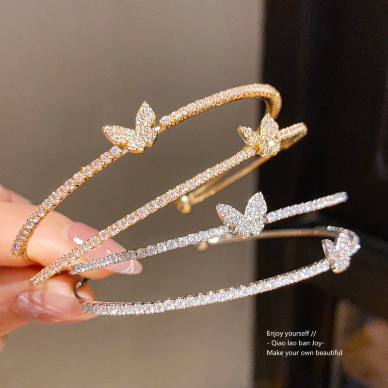 Karkötő – Zirkón pillangó, kétszintes nyitott dizájn (Réz, Zirkón, 6.4 g, Könnyed luxus)