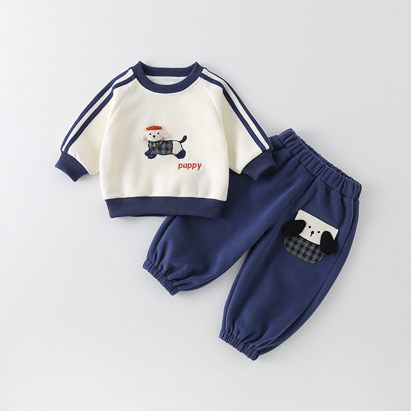 Újszülött babák számára készült, két részes, pamutkeverék anyagból készült ruhaszett hosszú ujjú pulóverrel és nadrággal, tavasz- és őszidőszakra