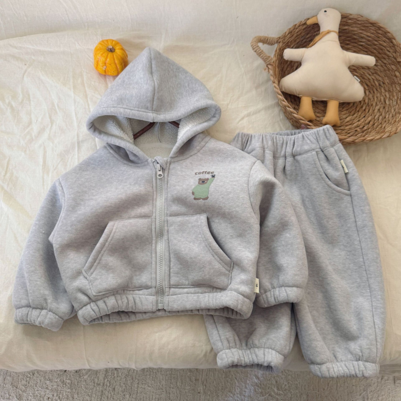 Kisgyerekeknek készült kétszavas plüss felsőnadrág szett – birka gyapjú-keverék (80% poliészter), vastag téli modell 2025, hosszú ujjú kapucnnis felső, 3–8 éveseknek (100–140 cm)