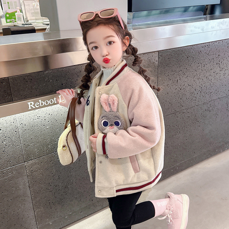 Dievčenské baseball sako s karikatúrou policajného zajaca, flísová podšívka, dlhé rukávy, okrúhly výstrih, bavlnená zmes, stredná dĺžka