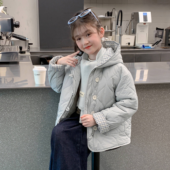 Dievčenská zimná bunda s kapucňou, fleece výstužou — vonkajšia polyesterová látka, vnútorná bavlnená podšívka, zima 2025, pre dievčatá nad 8 rokov