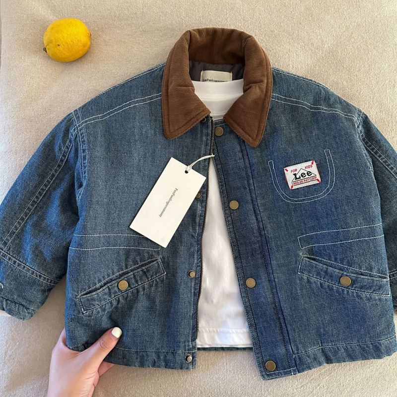 Detská džínová zimná bunda, vypchatá, korejský štýl, golier typu lapel, dlhé rukávy, jednoriadové zapínanie, 70% bavlna