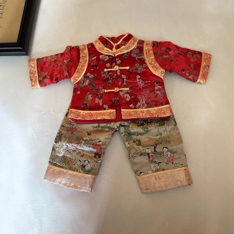 Gyermek Tang-kosztüm készlet, 100% poliészter, 2023 téli kiadás, 3–8 éveseknek, gallércímkével