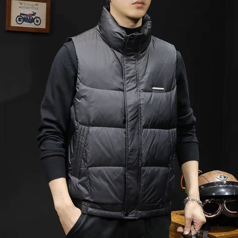 Мъжко пухено яке с цип, стояща яка без качулка, 85–90% пух, пълнеж под 100 g, външен плат 100% найлон