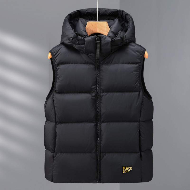 Унисекс пухено яке с качулка, пълнеж патешки пух, външен материал полиестер, цип, кройка тясна