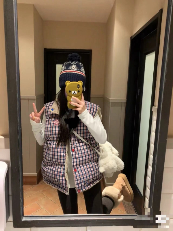 Памучна двустранна жилетка с пухено напълване, качулка, свободна кройка, цип отпред, зима 2025, стил Харадзюку